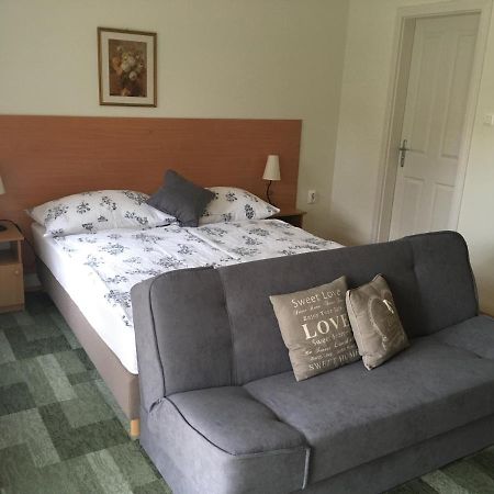 זלקרוס Luca Apartments מראה חיצוני תמונה