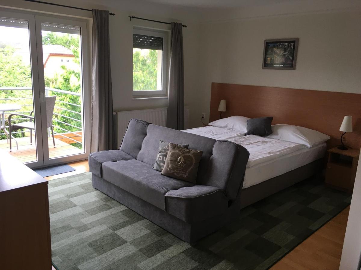 זלקרוס Luca Apartments מראה חיצוני תמונה