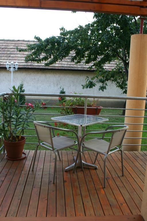 זלקרוס Luca Apartments מראה חיצוני תמונה